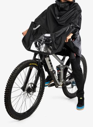 Turistický pršiplášť Tatonka Bike Poncho - black
