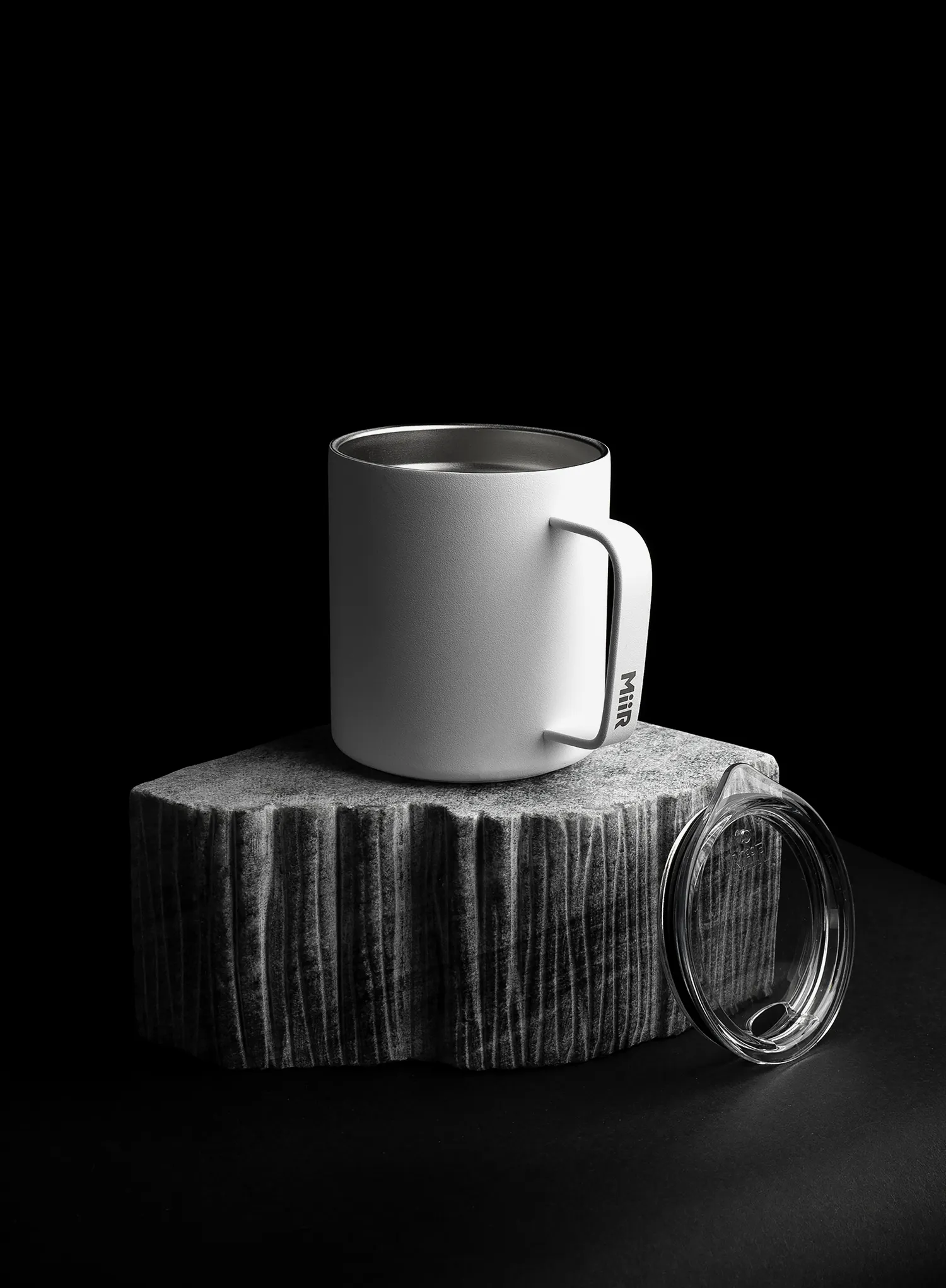 Turistický hrnček MiiR Camp Cup 12 oz (355 ml) - white