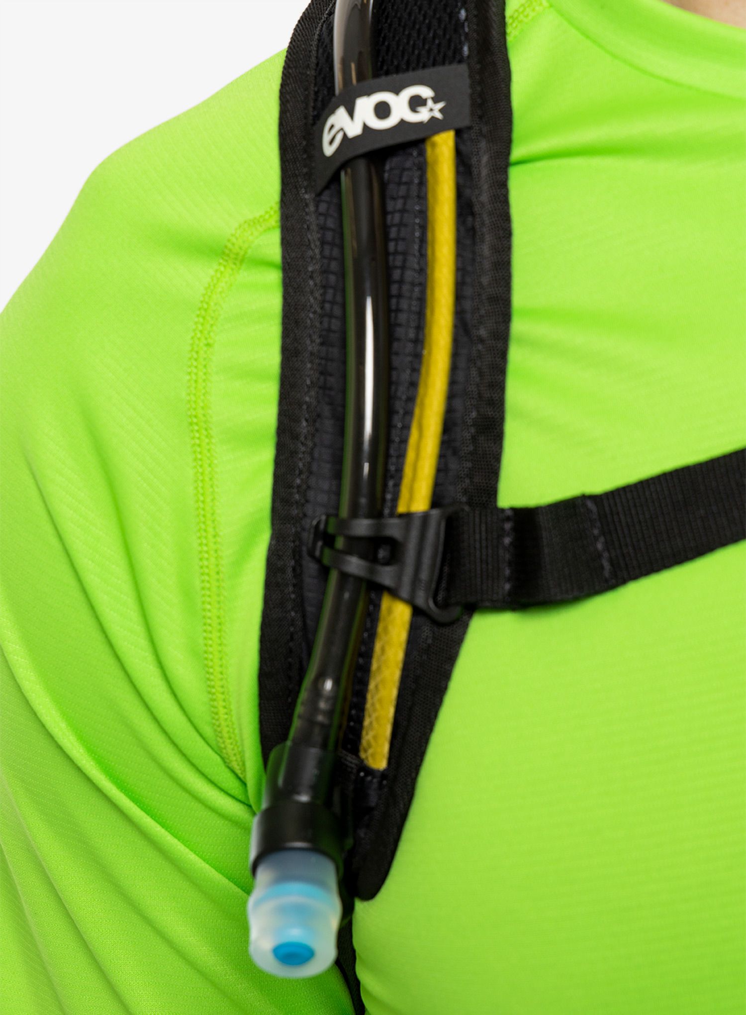 Cyklistický batoh Evoc Ride 8 + 2L Bladder - black