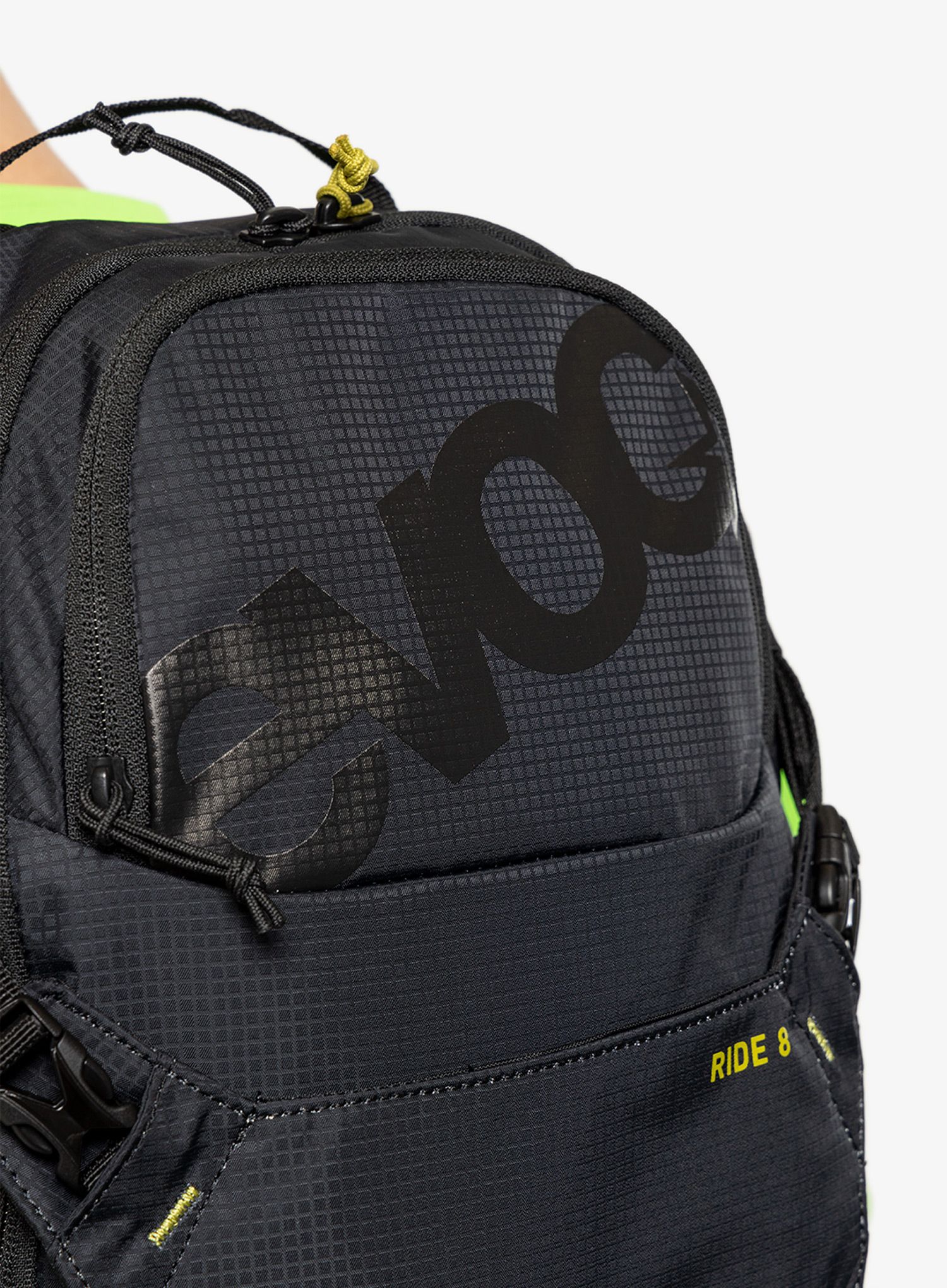 Cyklistický batoh Evoc Ride 8 - black