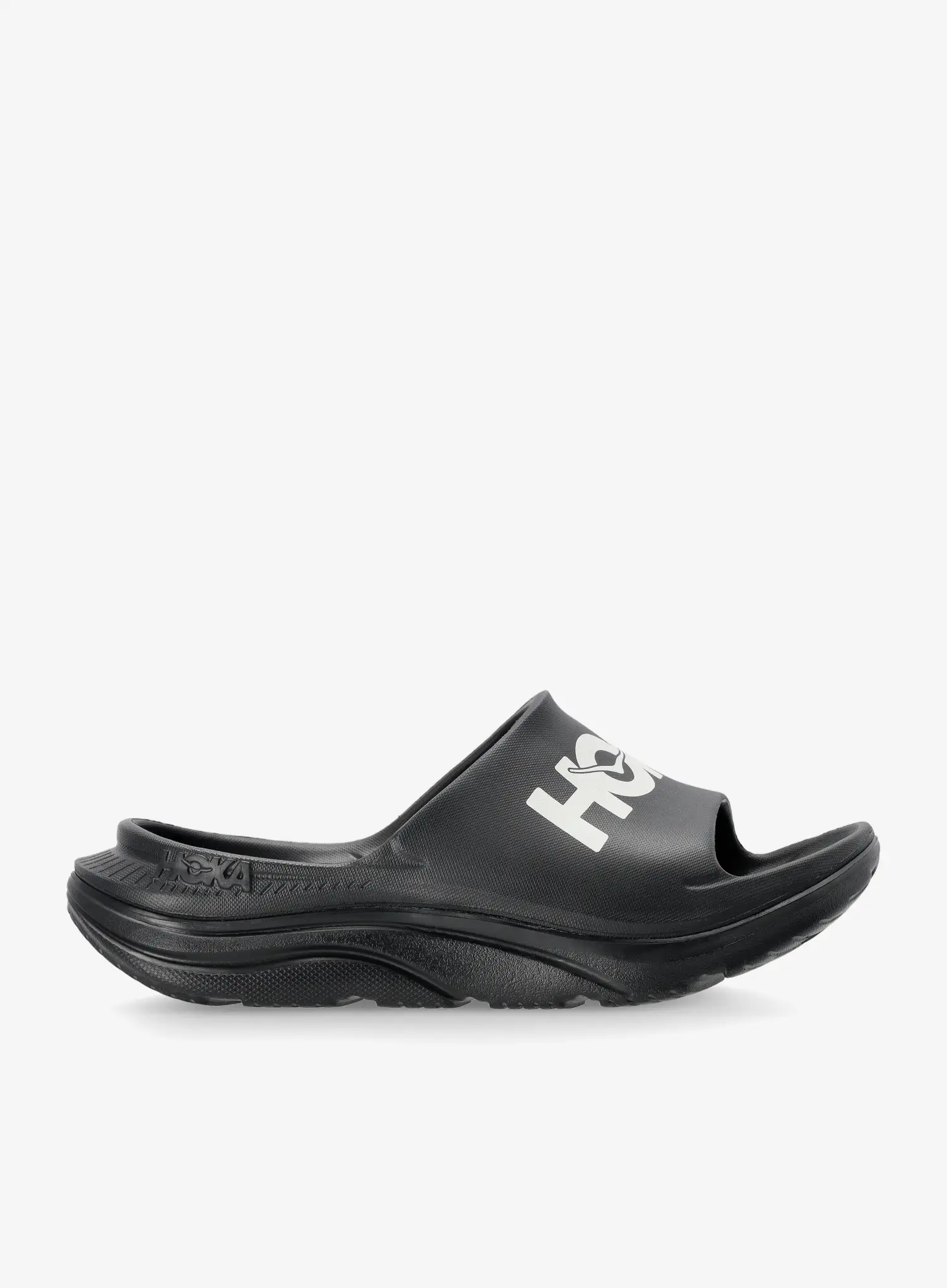 Šľapky Hoka Ora Athletic Slide - black/white