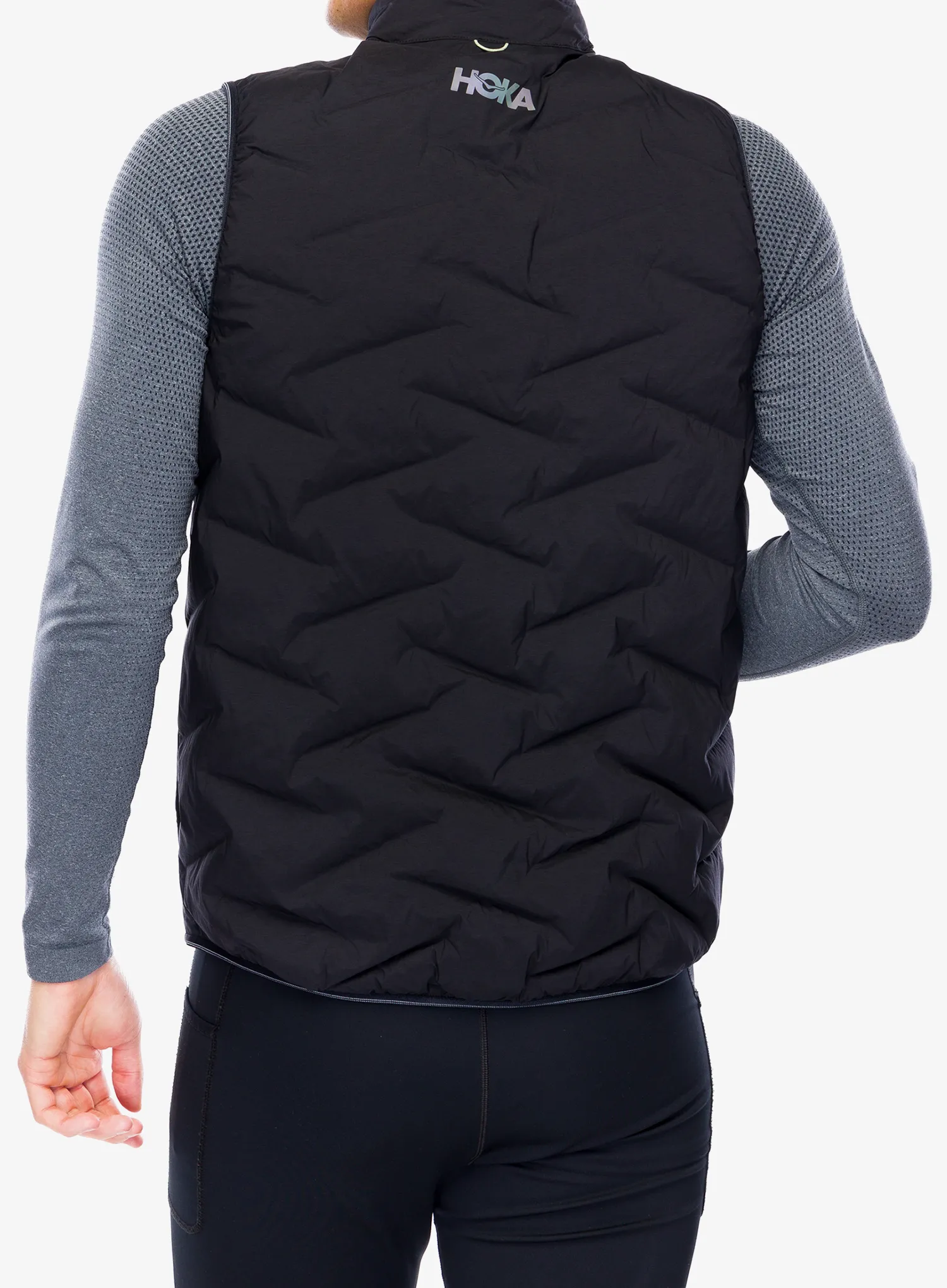 Bežecká vesta Hoka Skyfill Run Vest - black