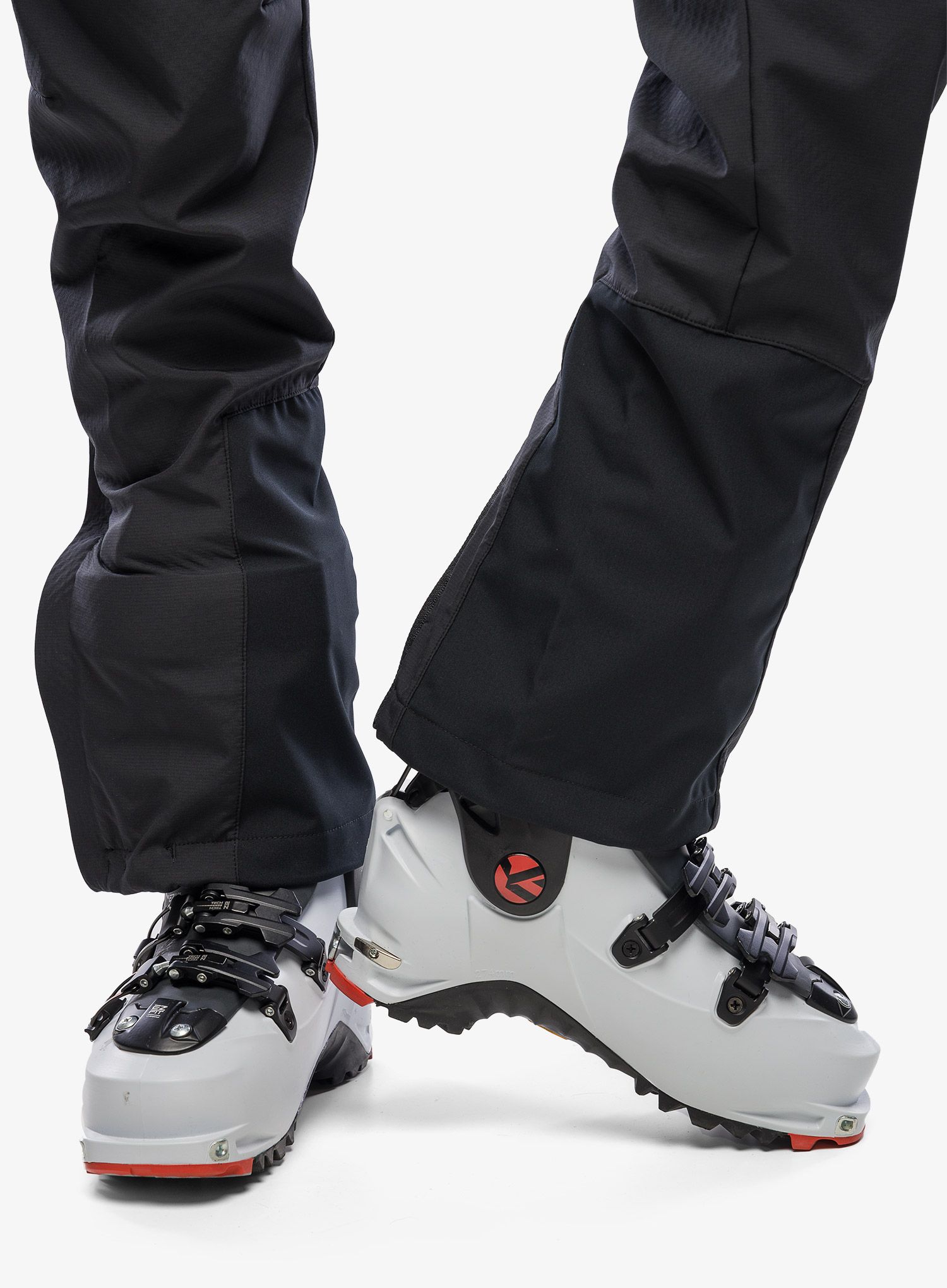 Softshellové nohavice Houdini Pace Pants - true black