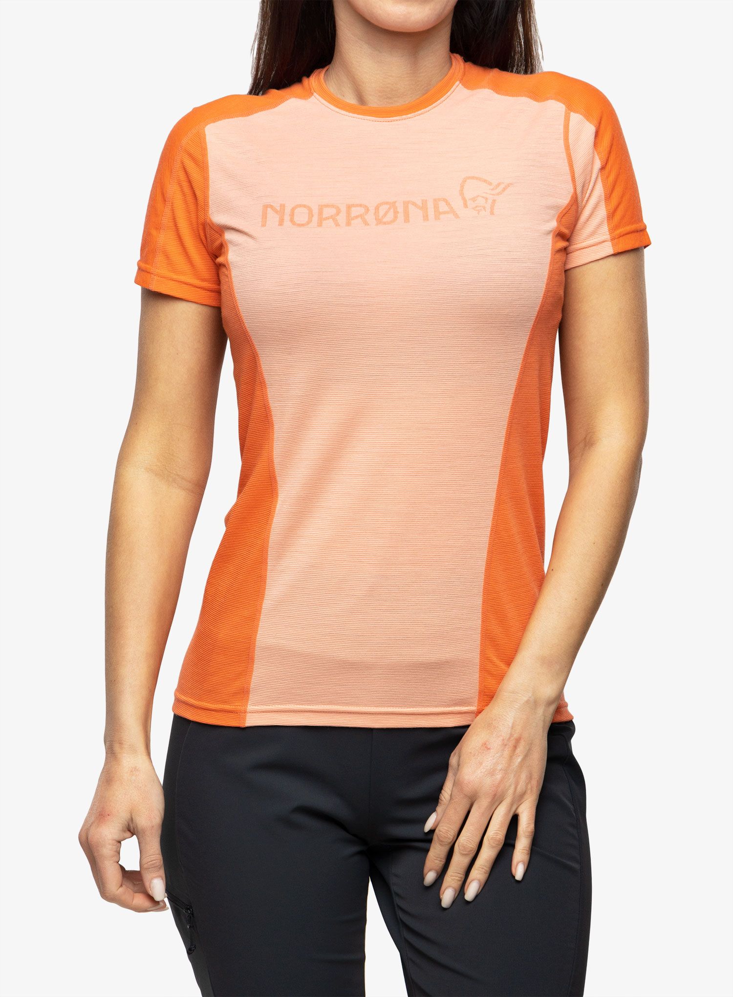 Dámske funkčné tričko Norrona Falketind Equaliser Merino T-Shirt - peach amber/orange alert
