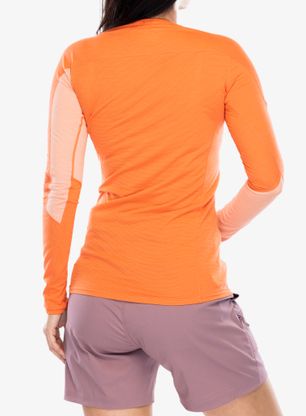 Dámske funkčné tričko Norrona Falketind Equaliser Merino Round Neck - peach amber/orange alert
