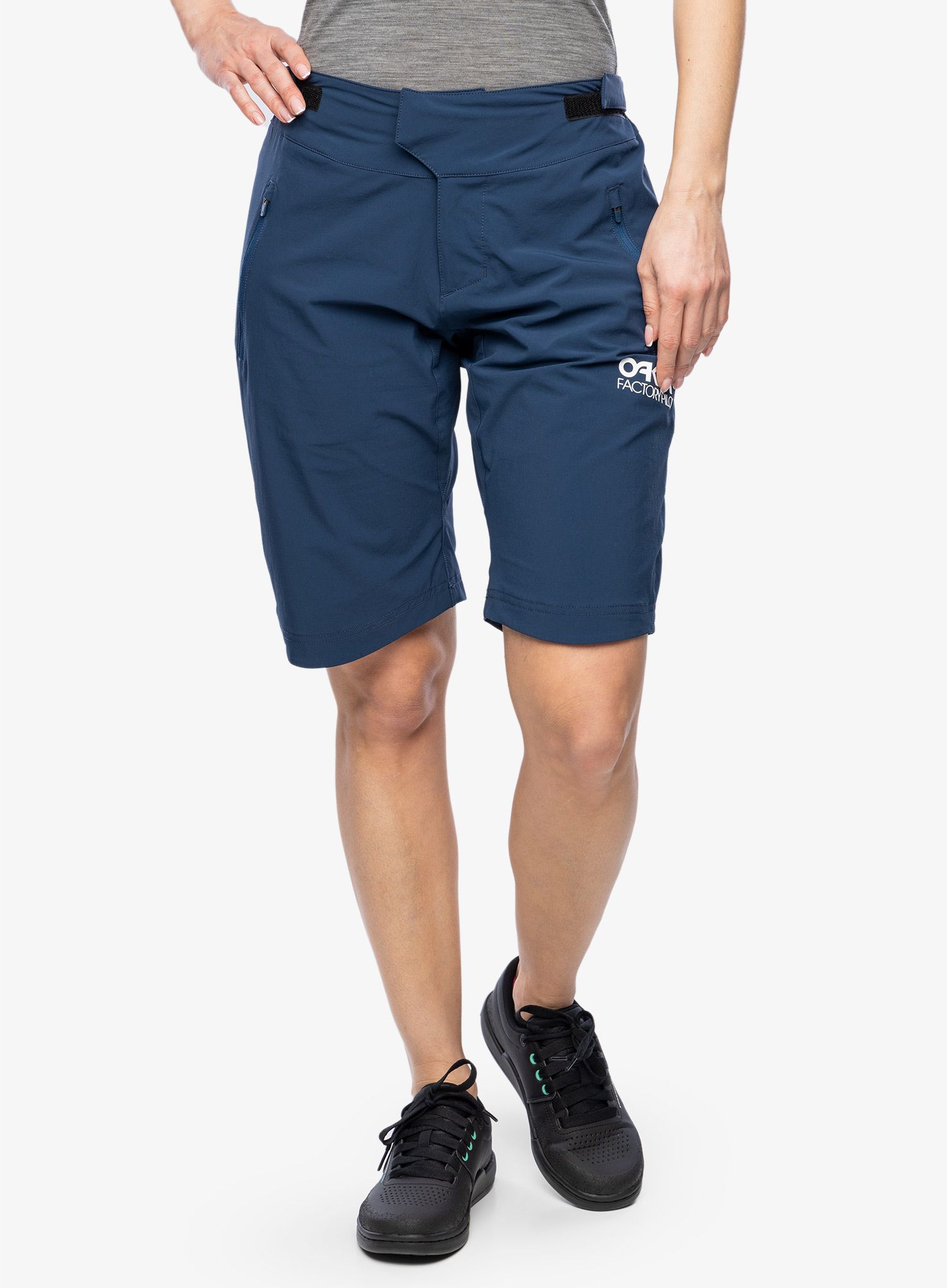 Dámske cyklistické nohavice krátke Oakley Factory Pilot Lite Short - navy