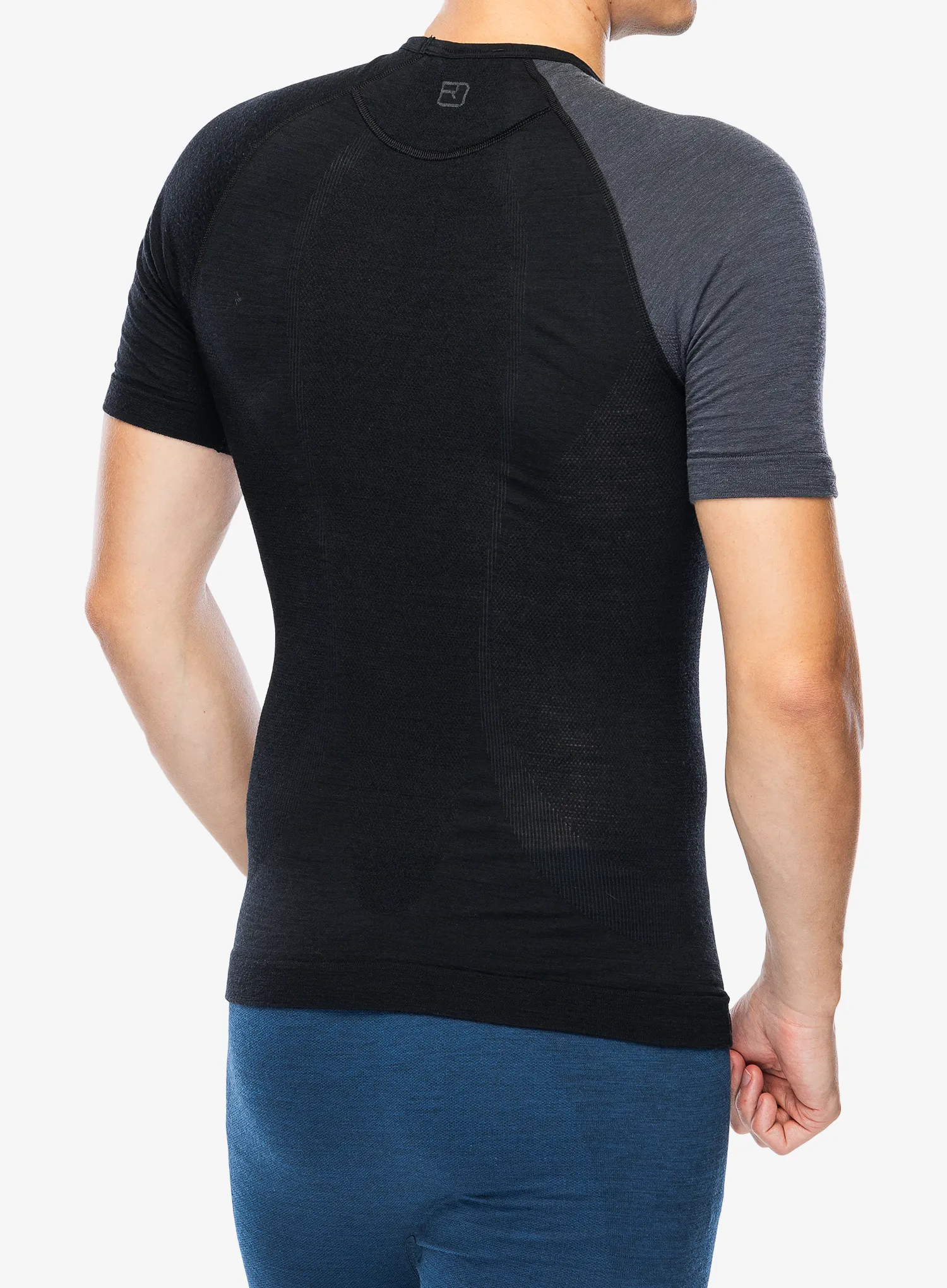 Funkčné tričko Ortovox 120 Comp Light Short Sleeve - black raven