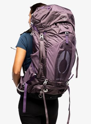 Dámsky trekingový batoh Osprey Aura AG 50 - enchantment purple