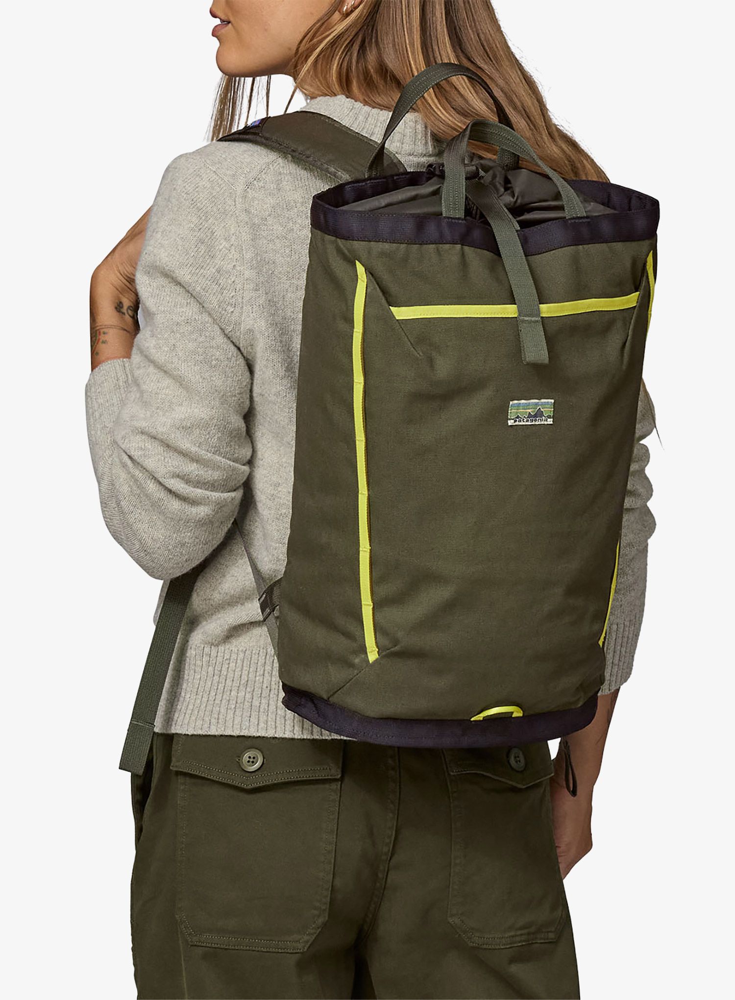 Mestský ruksak Patagonia Fieldsmith Linked Pack - pine needle green