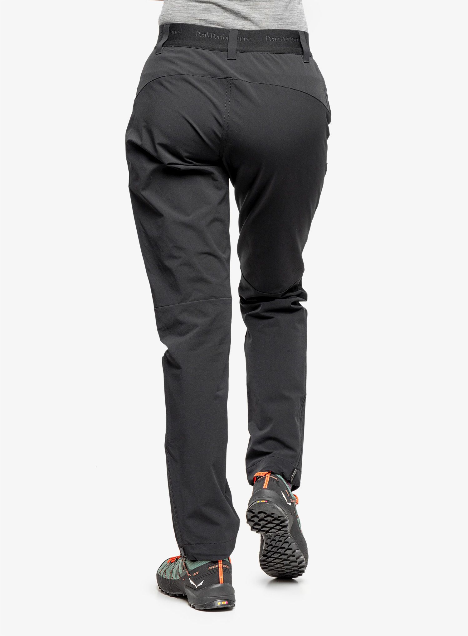 Dámske softshellové nohavice Peak Performance Light SS Scale Pants - black