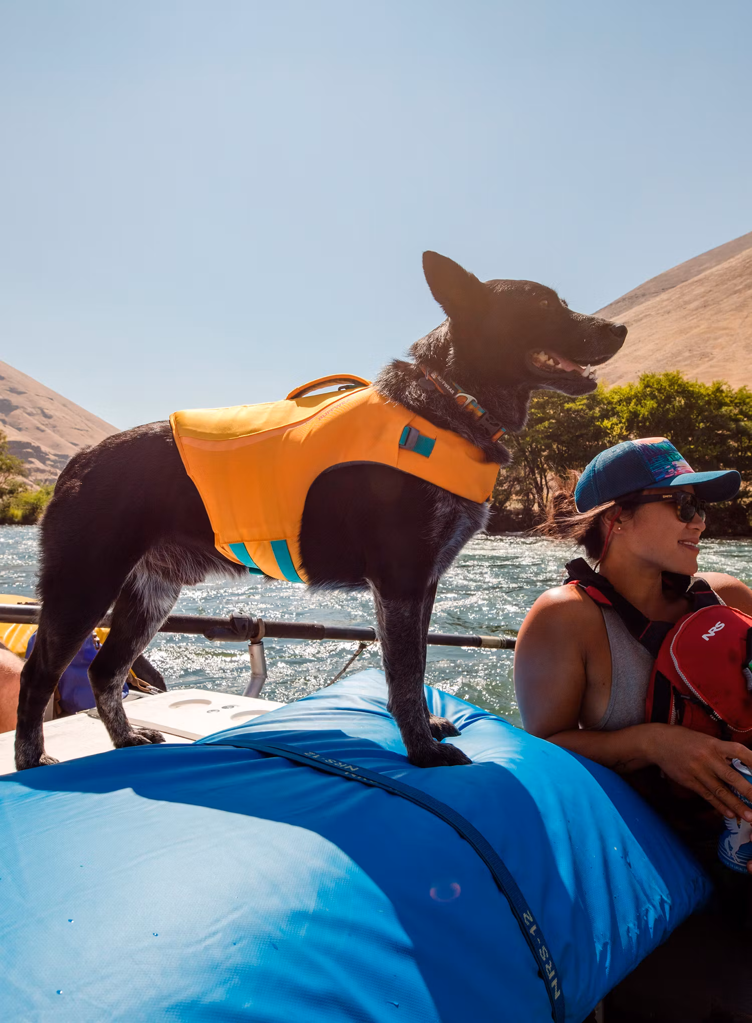 Plávacia vesta pre psa Ruffwear Float Coat - wave orange
