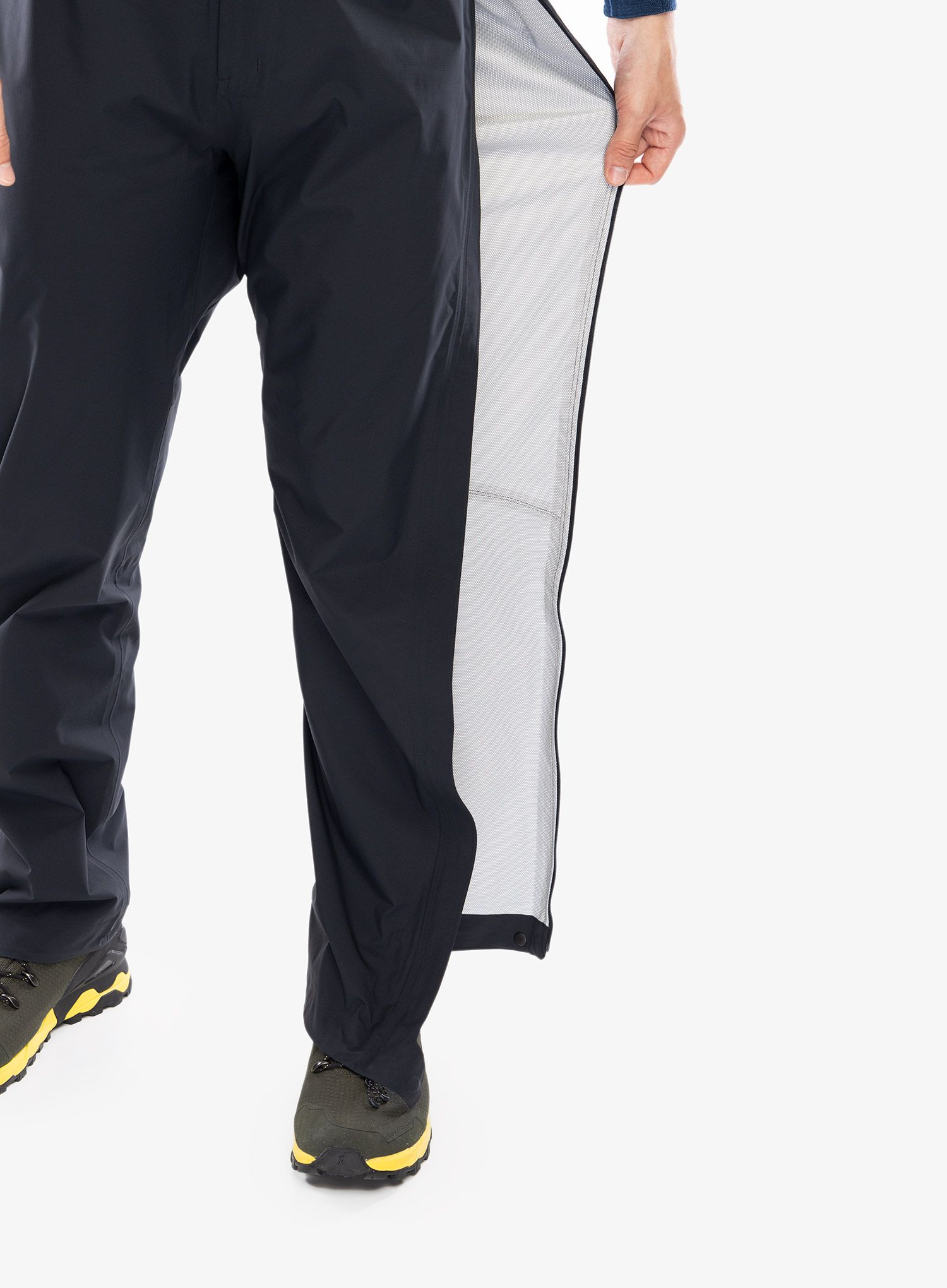 Nepremokavé nohavice Salomon Outerpath WP Pants - deep black