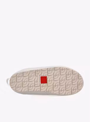 Zateplené dámske papuče The North Face ThermoBall Traction Mule V - white/silver
