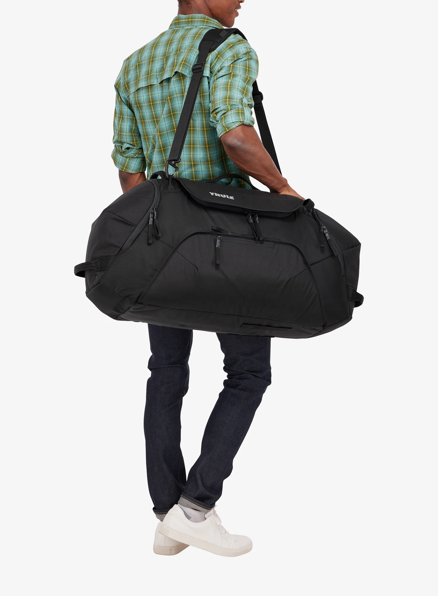 Cestovná taška Thule Roundtrip Snow Duffel 80 L - black