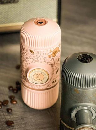 Stroj na kávu Wacaco Nanopresso Dark Souls - pink