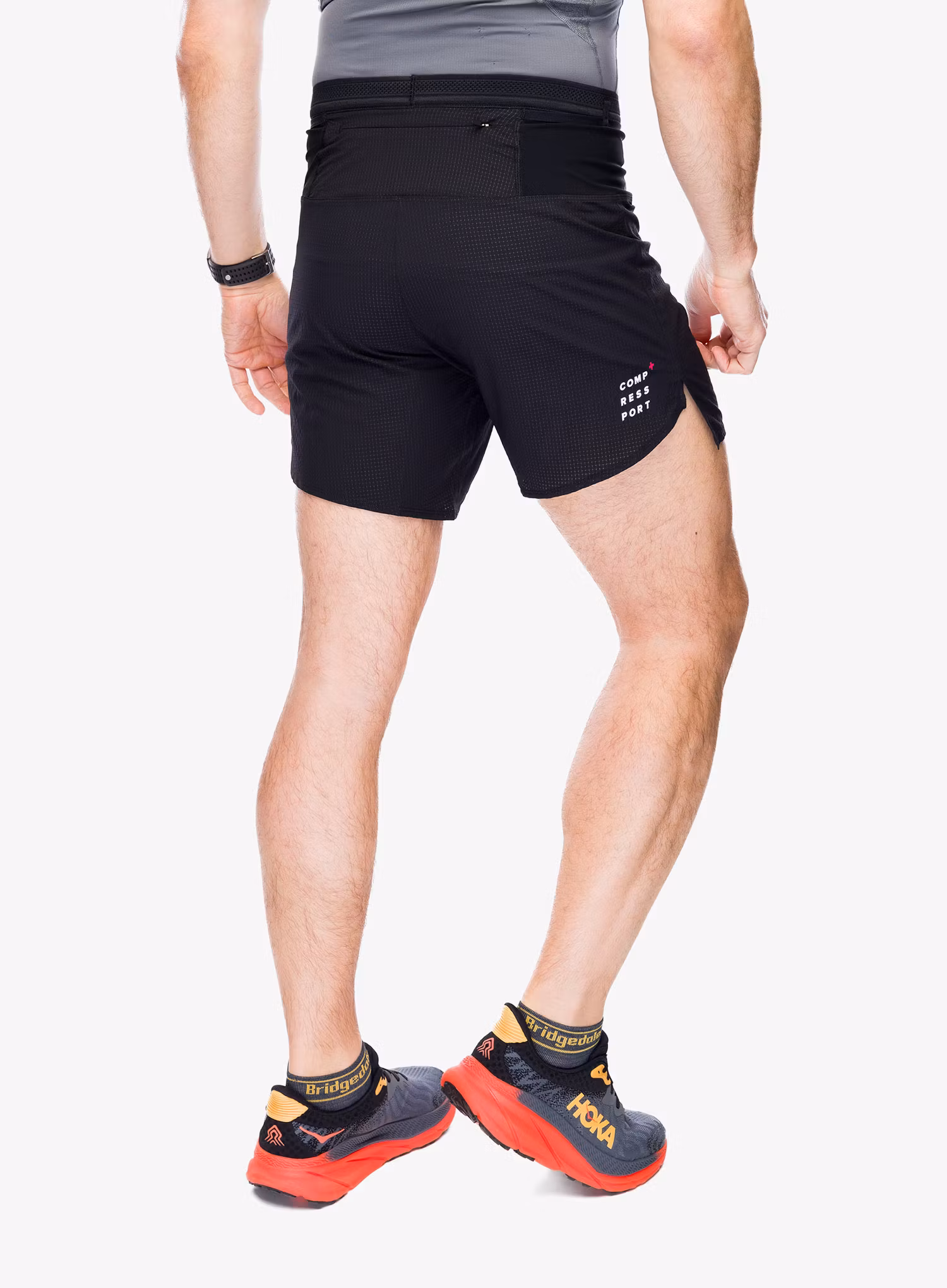 Bežecké kraťasy Compressport Trail Racing Overshort - black