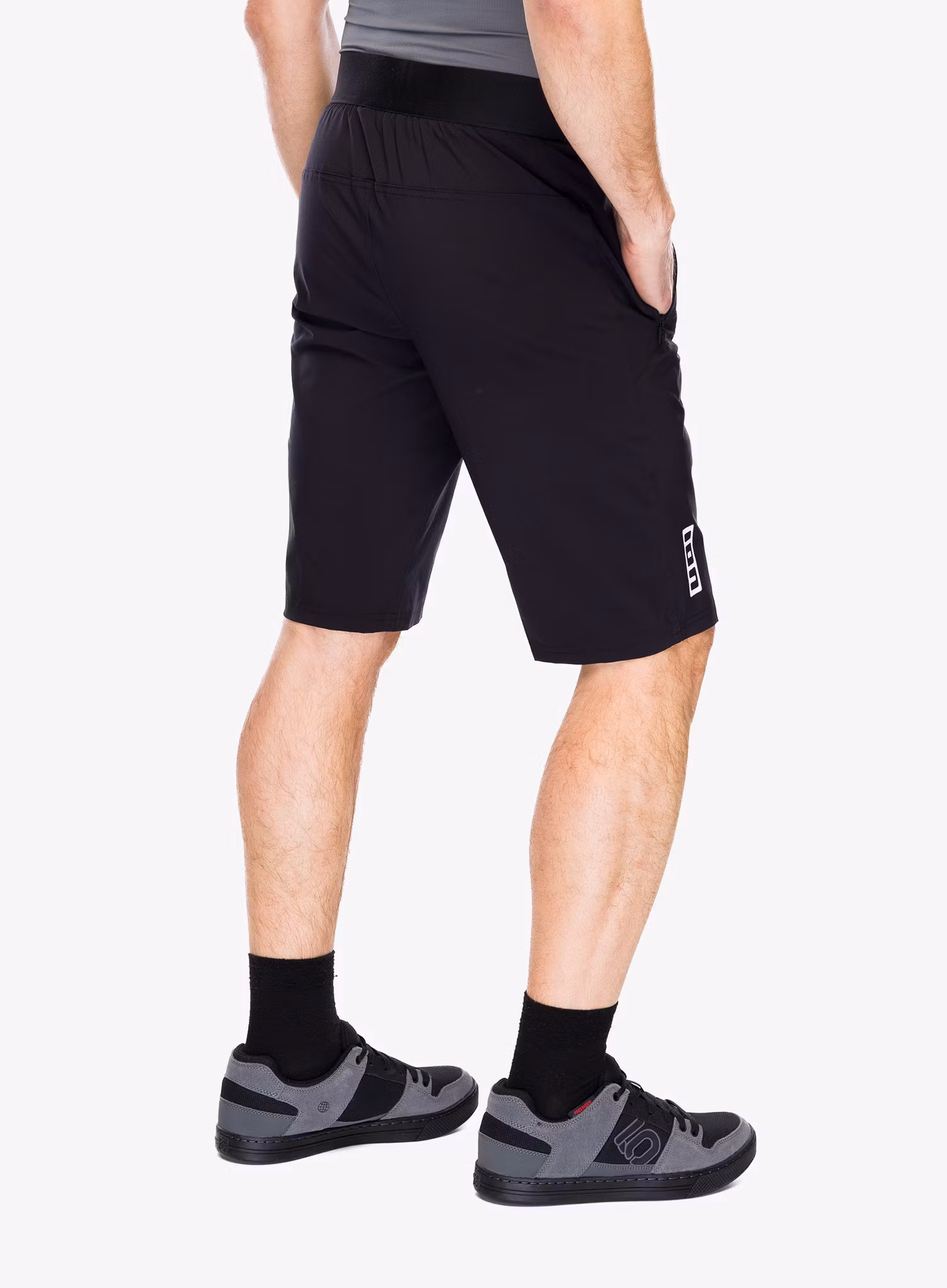 Cyklistické šortky ION Tech Logo Shorts - black