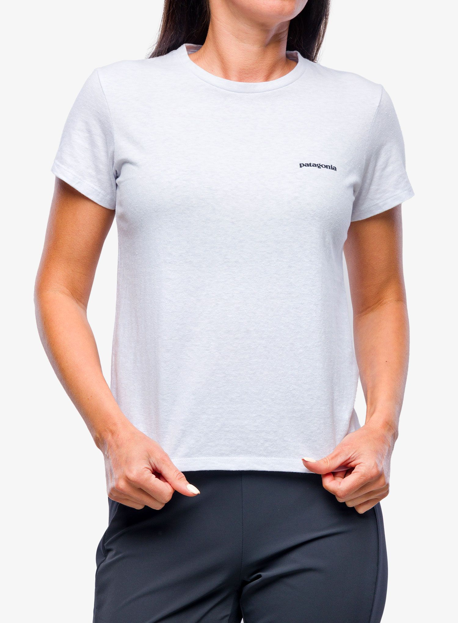 Bavlnené tričko dámske Patagonia P-6 Logo Responsibili-Tee - white