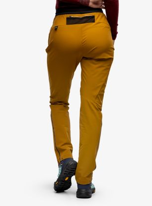 Dámske softshellové nohavice Salewa Pedroc 2 DST Regular Pant - golden brown