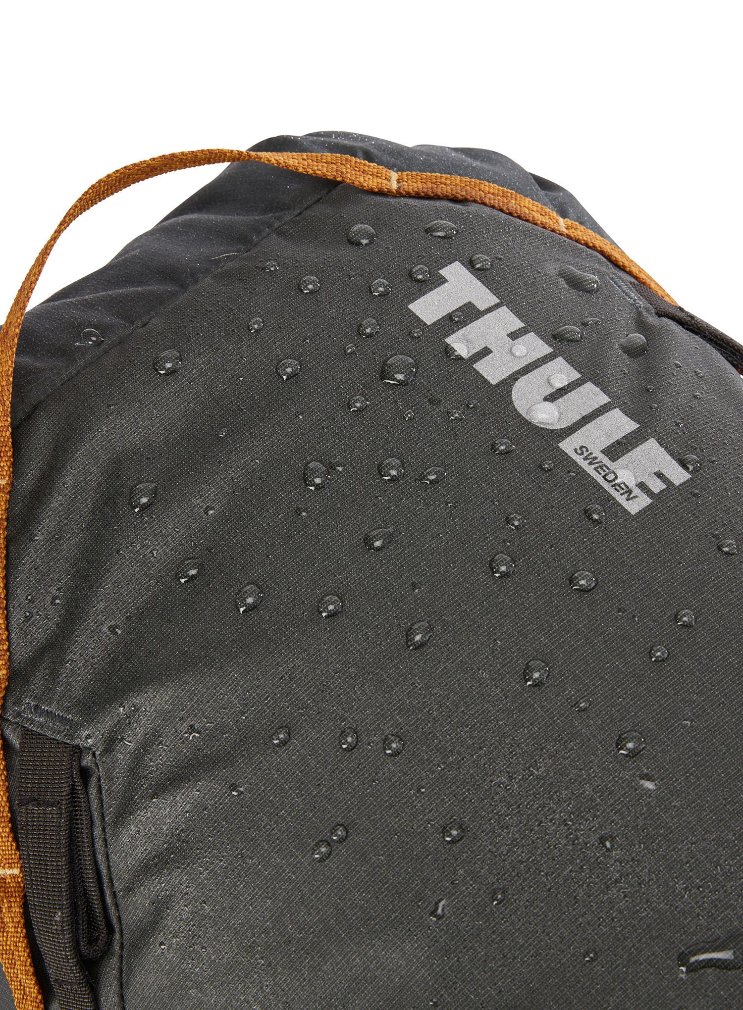 Turistický batoh Thule Stir 35 - obsidian
