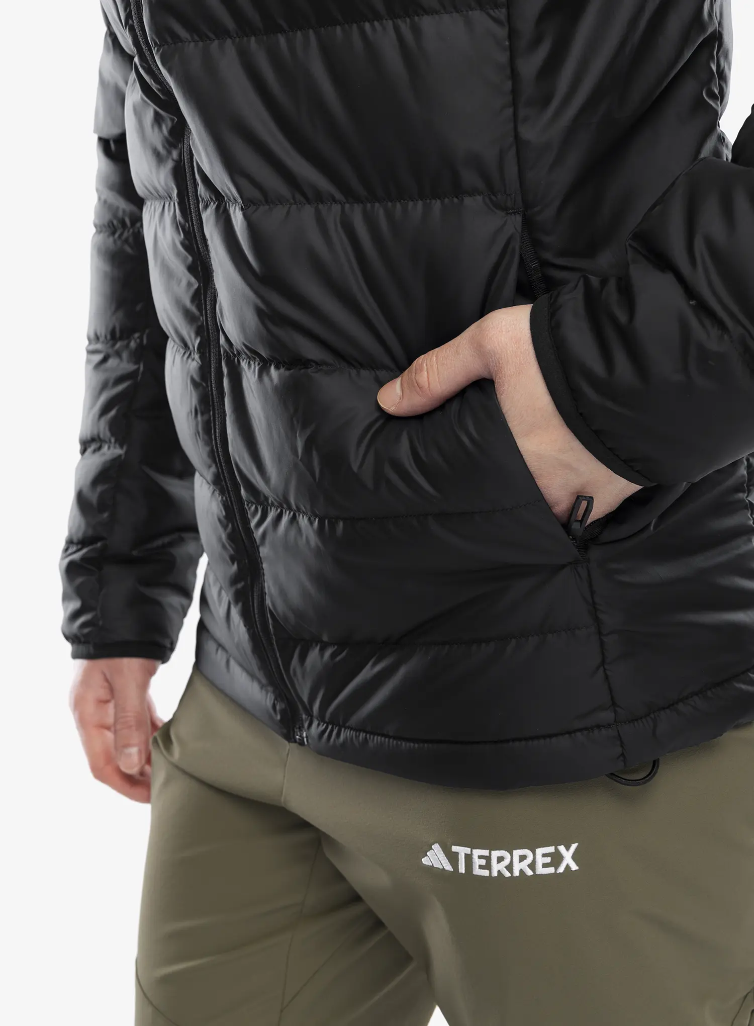 Páperová bunda adidas TERREX Multi Light Down Hooded Jacket - black