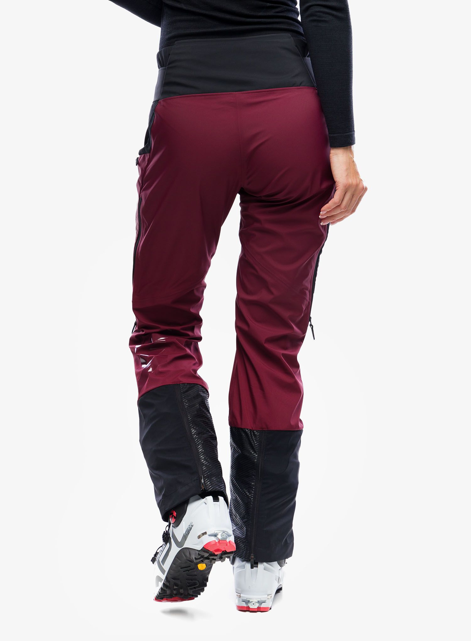 Dámske softshellové nohavice adidas TERREX Techrock Tour Softshell Pants - black/shadow red