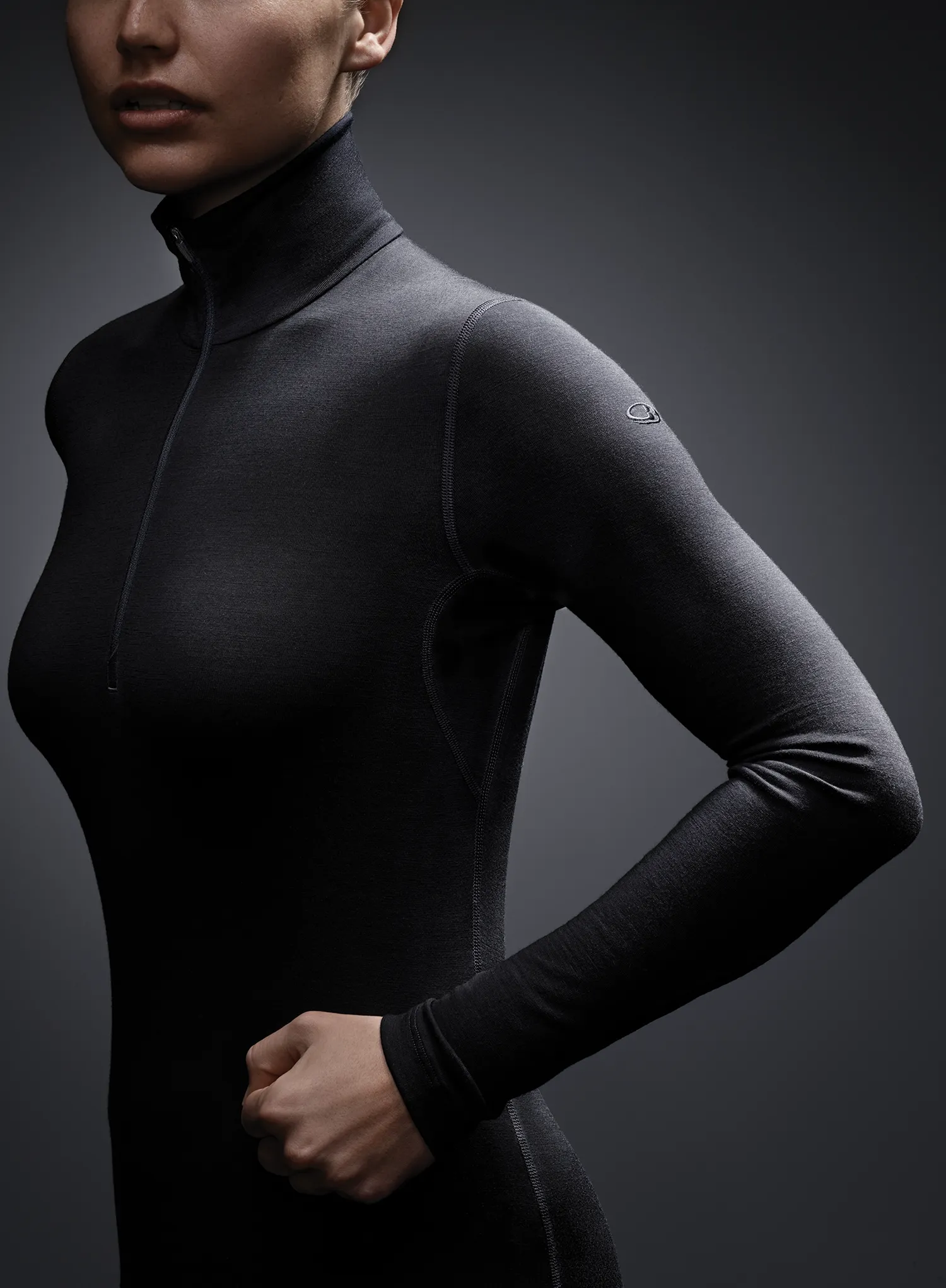 Funkčné tričko dámske Icebreaker 200 Oasis L/S Half Zip - black