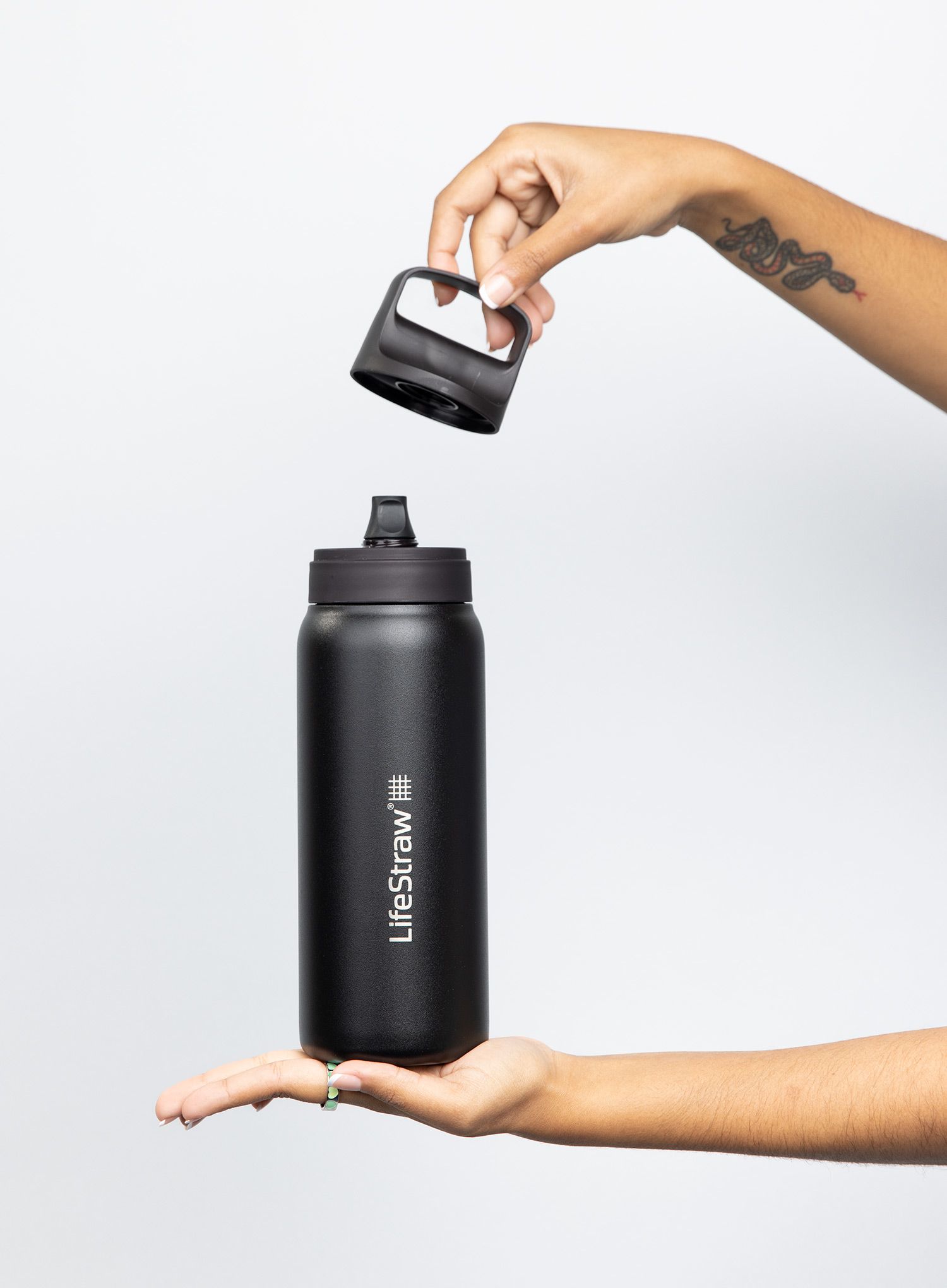 Filtračná fľaša Lifestraw Go 2.0 Stainless Steel Water Filter 24 oz (710 ml) - black
