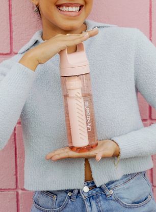 Filtračná fľaša Lifestraw Go 2.0 Water Filter 22 oz (650 ml) - cherry blossom pink
