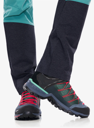 Dámske topánky Salewa Mountain Trainer Lite Mid GTX - feld green/fluo coral