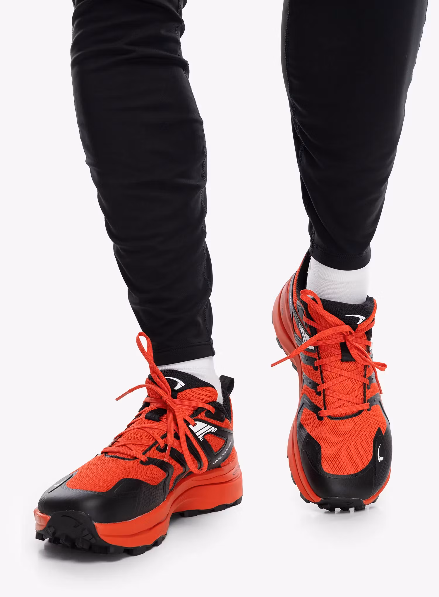 Bežecké topánky Inov-8 TrailTalon Max - red/black