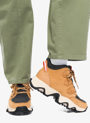 Dámske outdoor topánky Sorel Kinetic Impact Caribou Plus WP - tawny buff/black