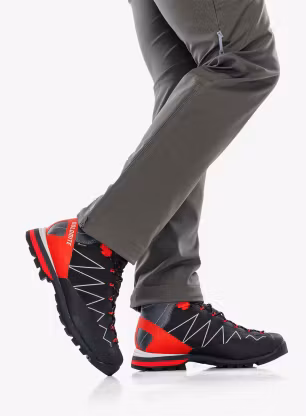 Pánske prístupové topánky Dolomite Crodarossa Pro GTX 2.0 - black/fiery red
