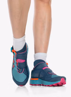 Dámske bežecké topánky La Sportiva Cyclon - storm blue/cherry tomato