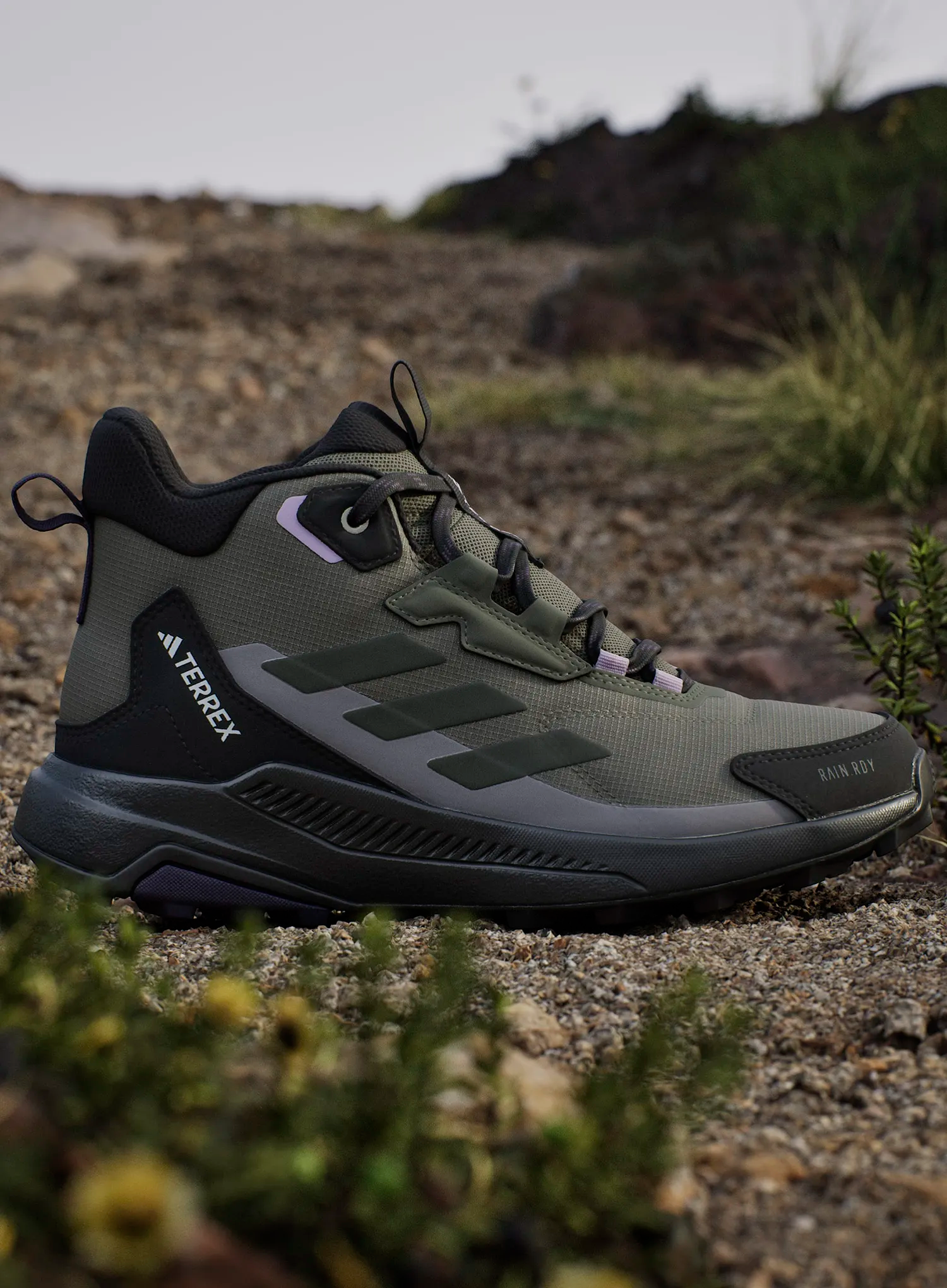 Turistické topánky dámske adidas TERREX Anylander Mid RAIN.RDY - olive strata/n.cargo/core blk