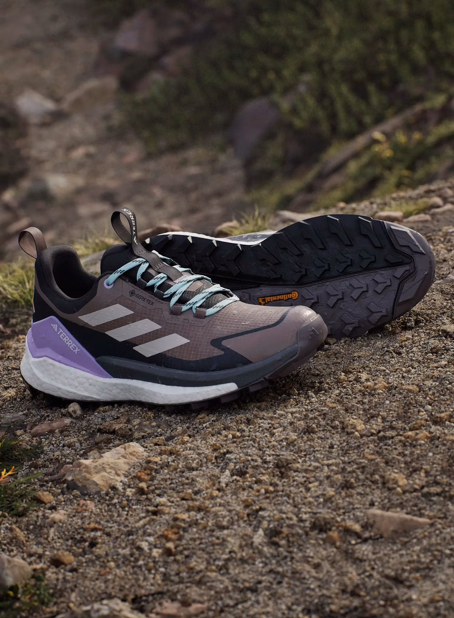 Turistické topánky dámske adidas TERREX Free Hiker 2 Low GTX - trace brown/won alumina/carbon