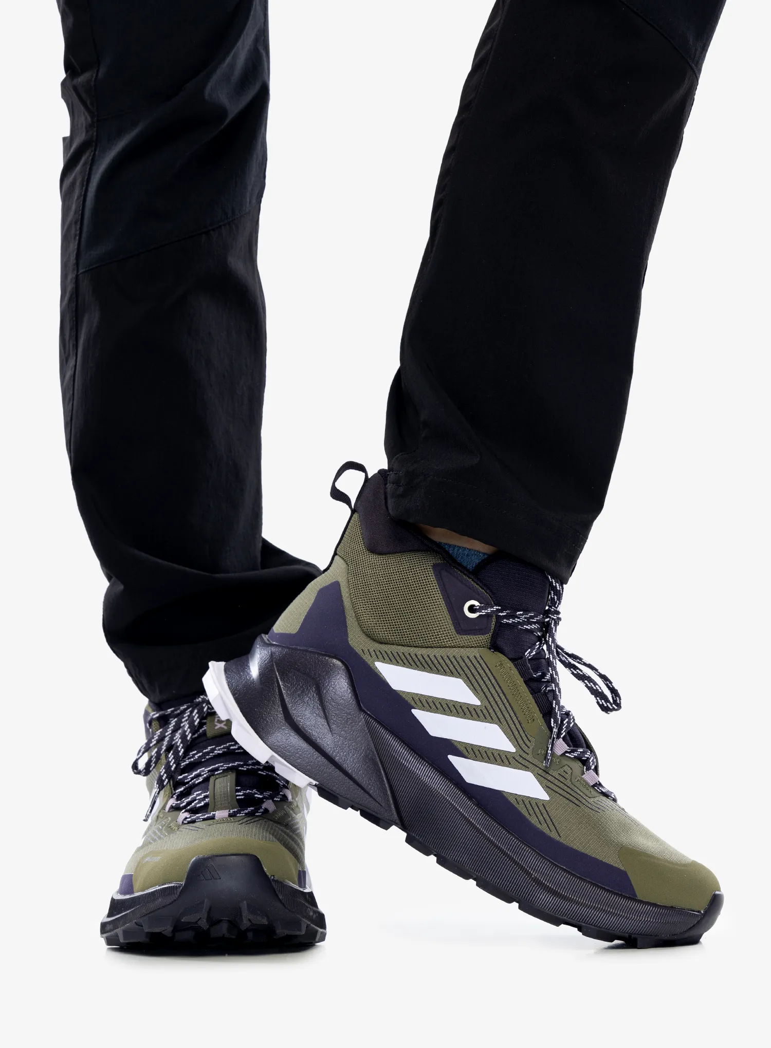 Turistické topánky dámske adidas TERREX Trailmaker 2 Mid GTX - oliv stra/silv dawn/aurora blk