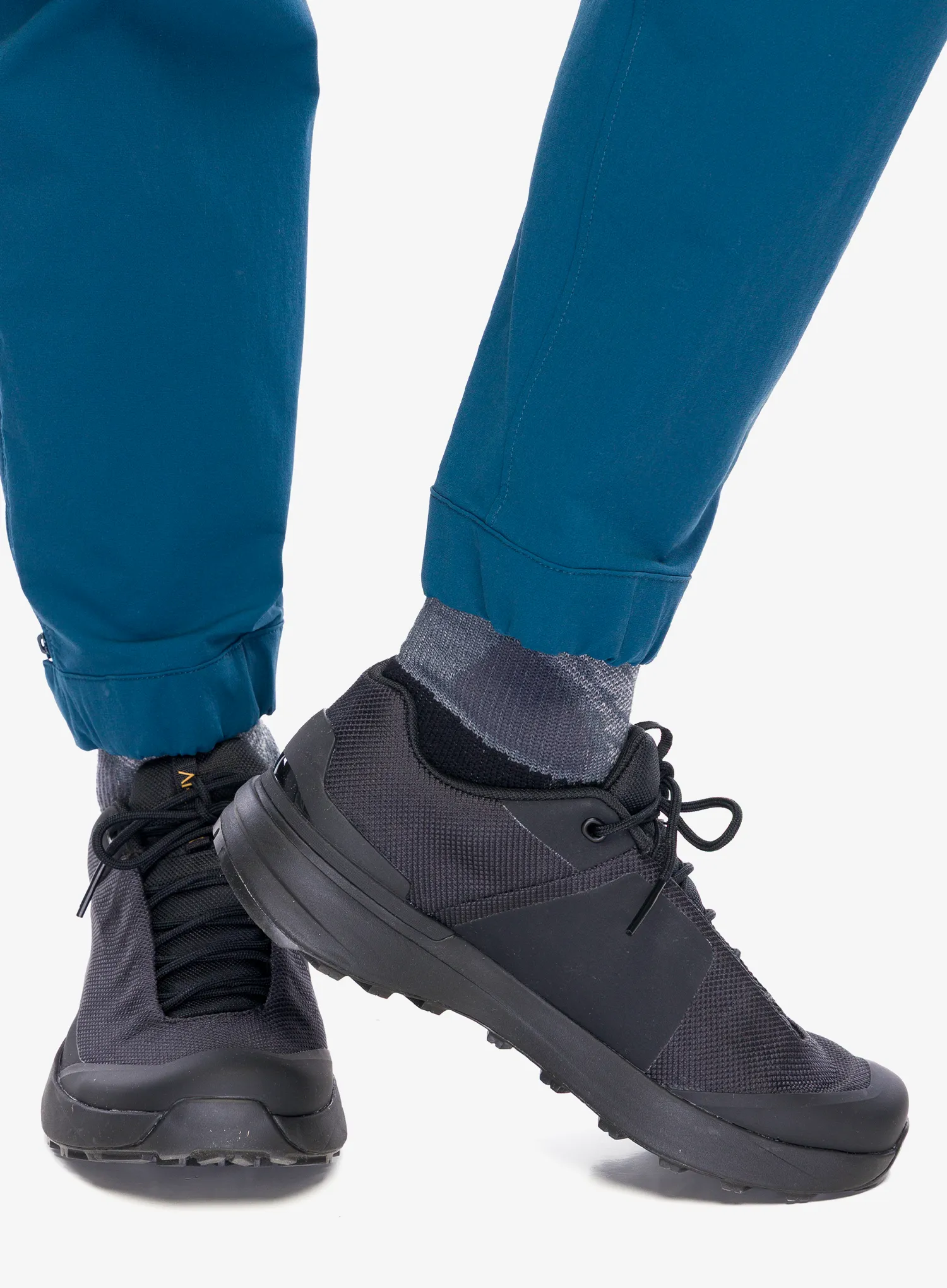 Turistické topánky dámske Arcteryx Kopec GTX - blck/yukon