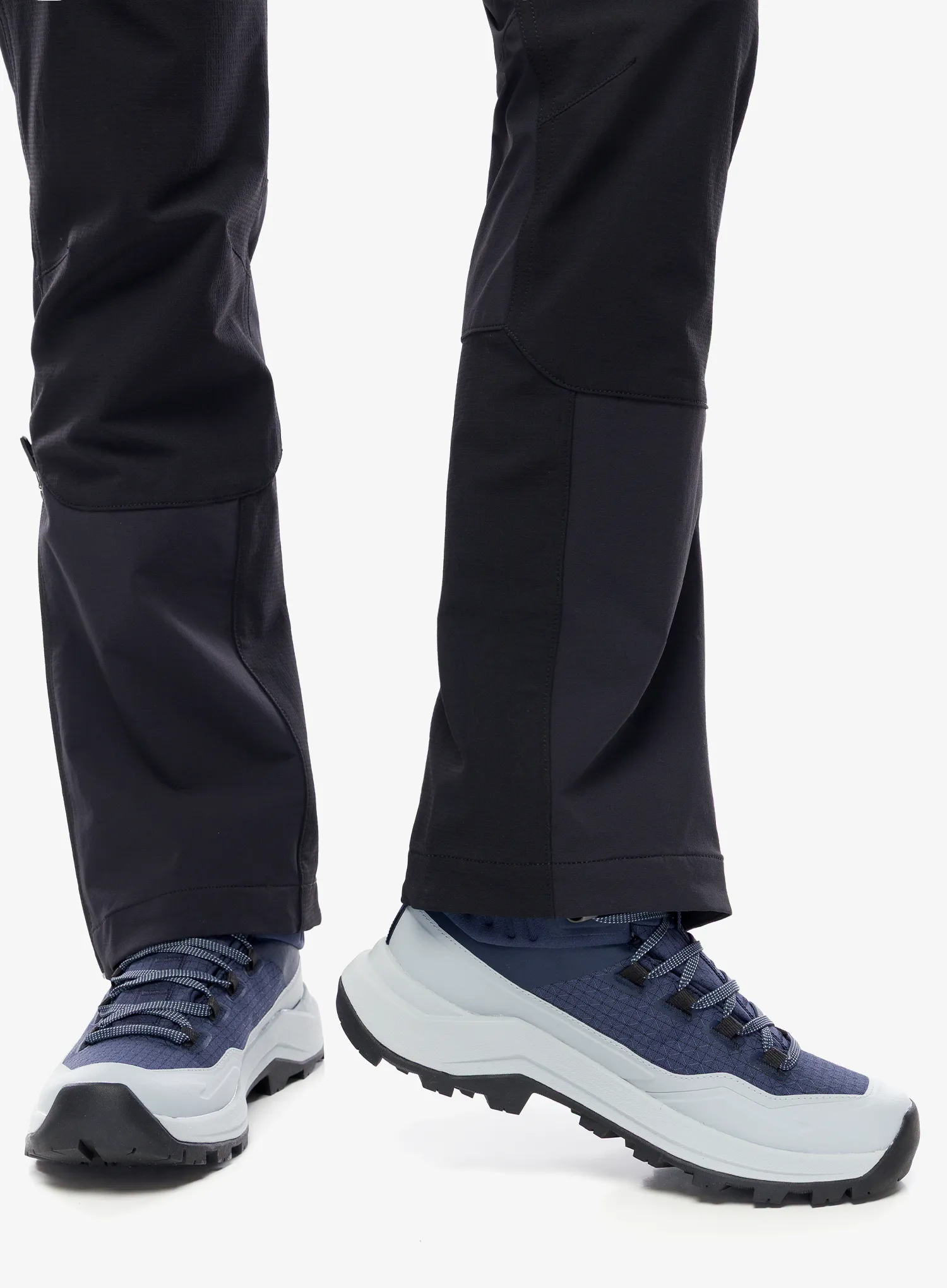 Vysoké turistické topánky dámske Mammut Sertig III Mid GTX - marine/platinum