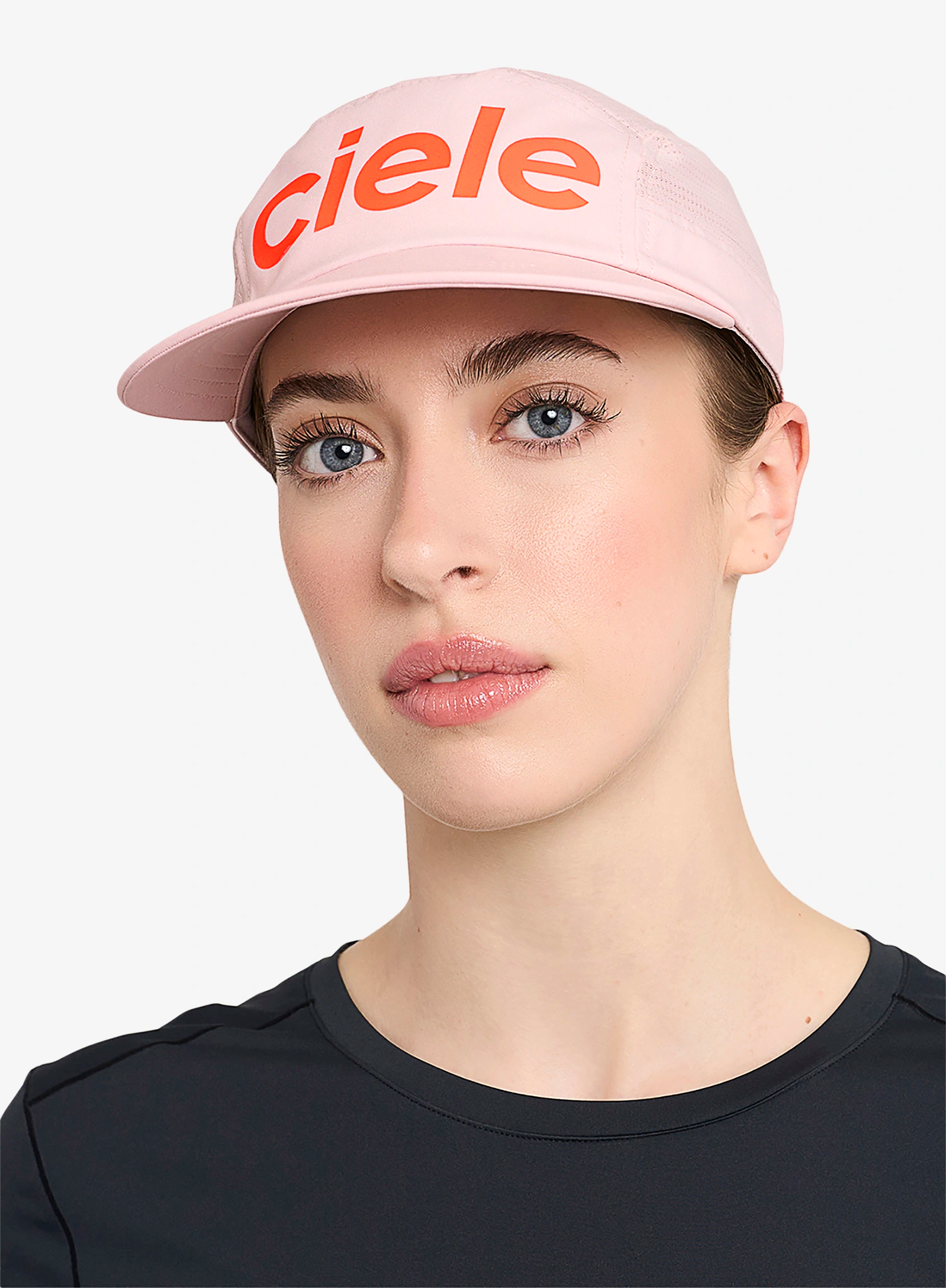 Bežecká čiapka Ciele Go Cap Comp Century - peachskin