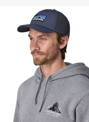 Šiltovka Patagonia P-6 Logo LoPro Trucker Hat - new navy