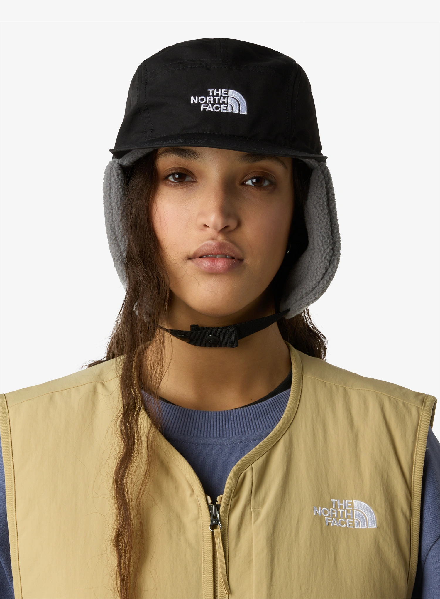 Šiltovka The North Face Yumiori Trapper - tnf black/smoked pearl
