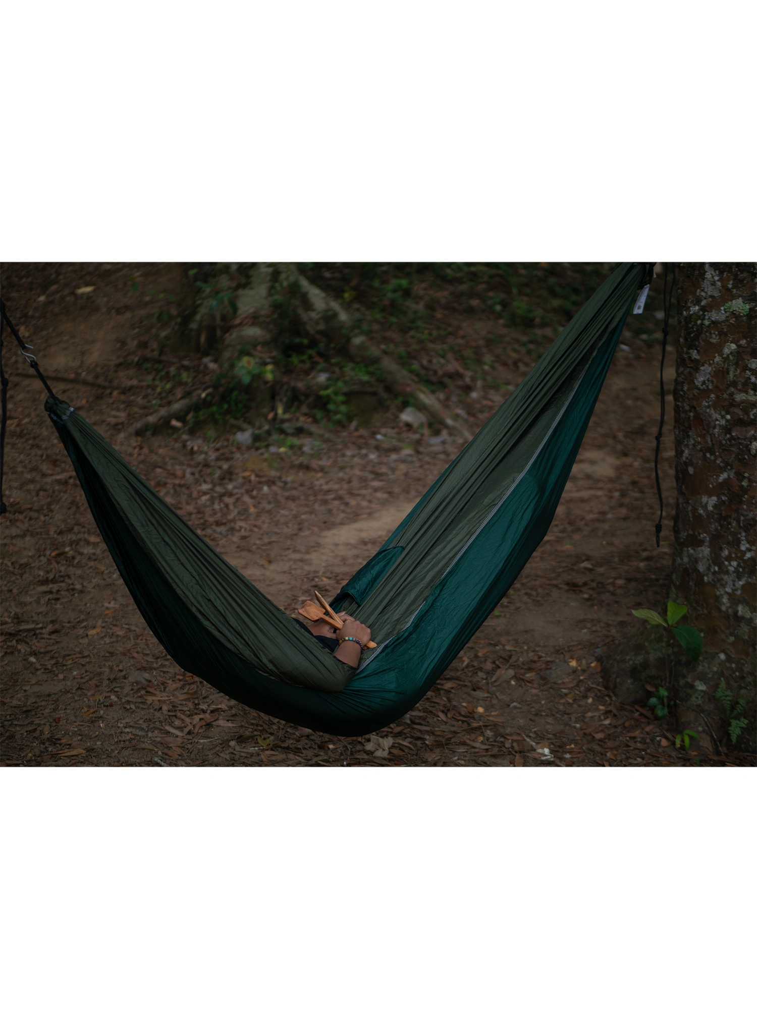 Hojdacia sieť Ticket To The Moon King Size Hammock - dark green/leaf green