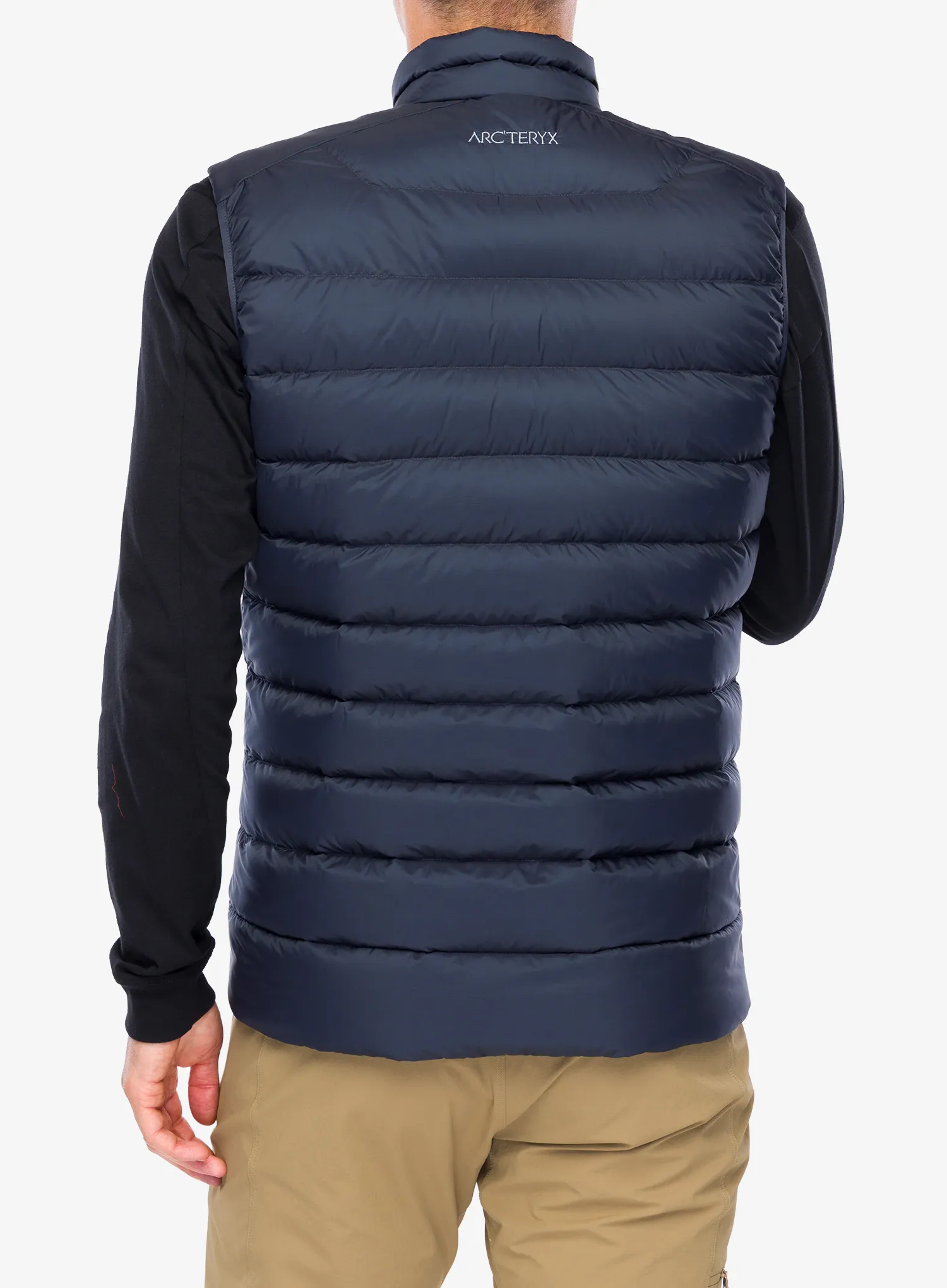 Páperová vesta Arcteryx Cerium Vest - black sapphire