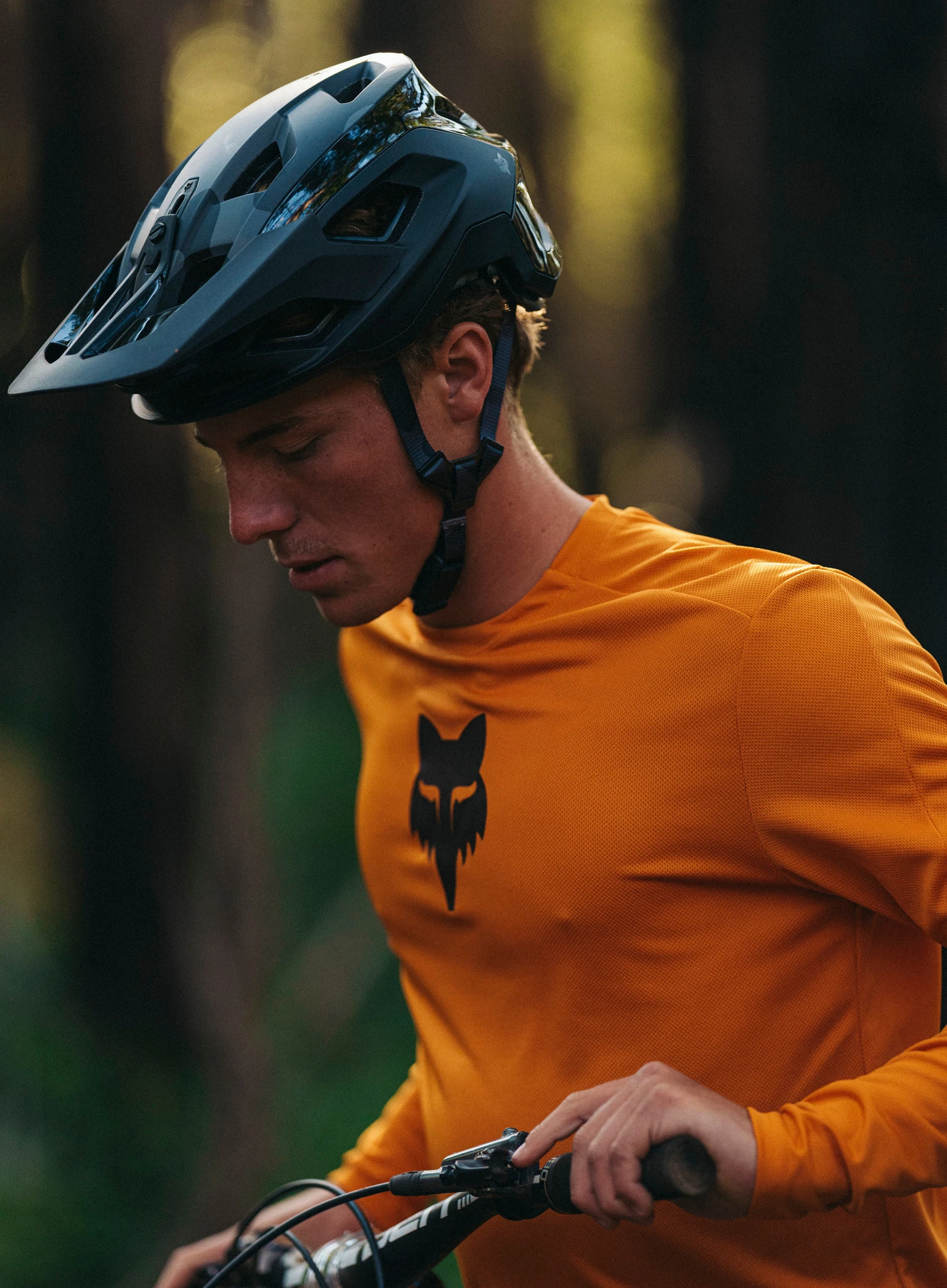 Cyklistická prilba Fox Speedframe Pro MT - matte black