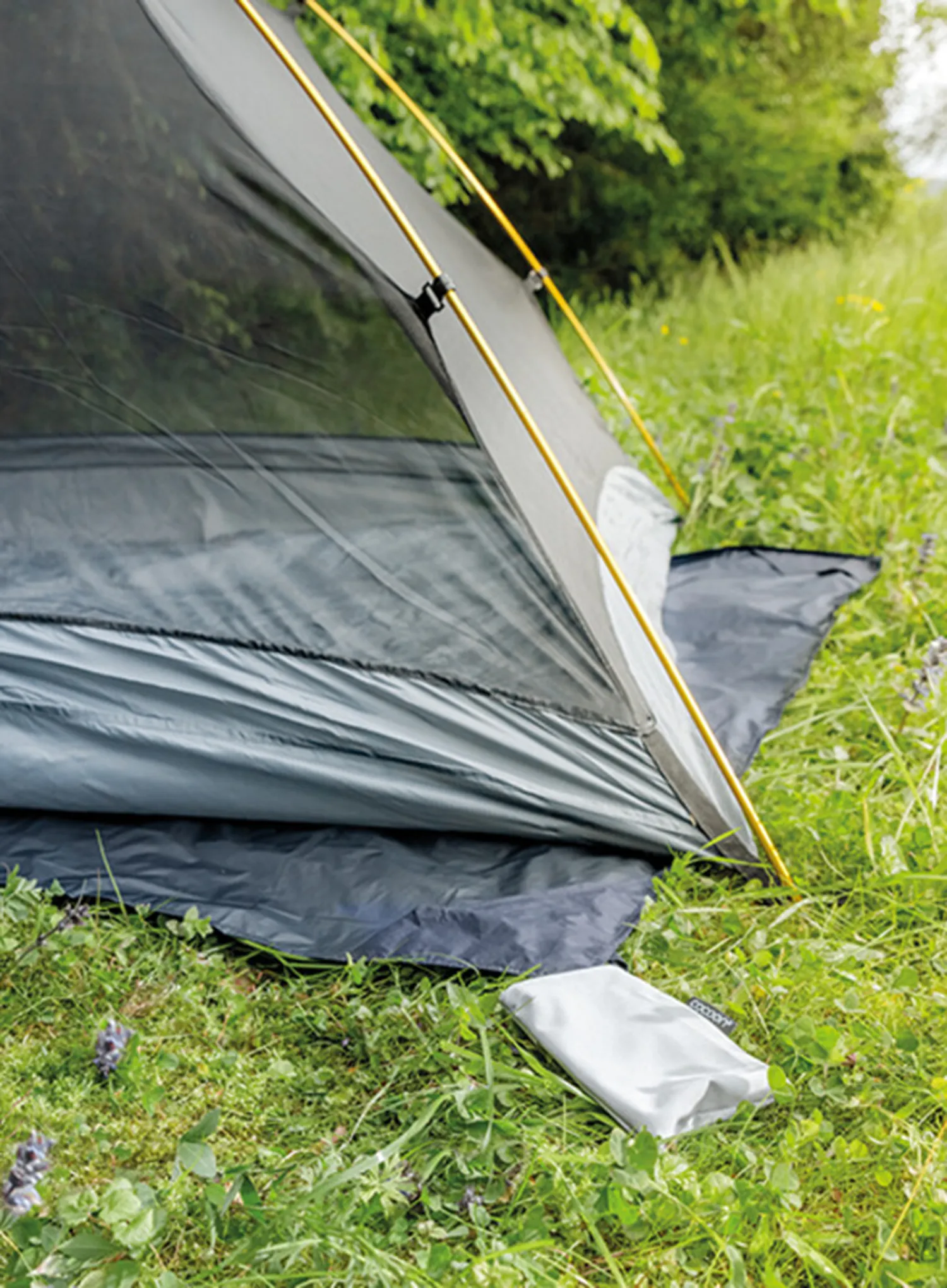Deka Cocoon Picnic/Outdoor/Festival Blanket Tent Footprint - midnight blue