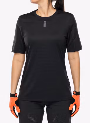 FoxDefendSSJerseyblack191972873676a.webp