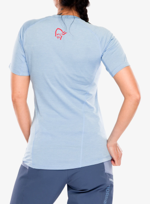 Dámske cyklistické tričko Norrona Fjora Equaliser Lightweight T-Shirt - frozen fjord
