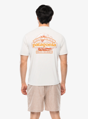 Tričko Patagonia Cap Cool Daily Shirt Great Waves - dyno white