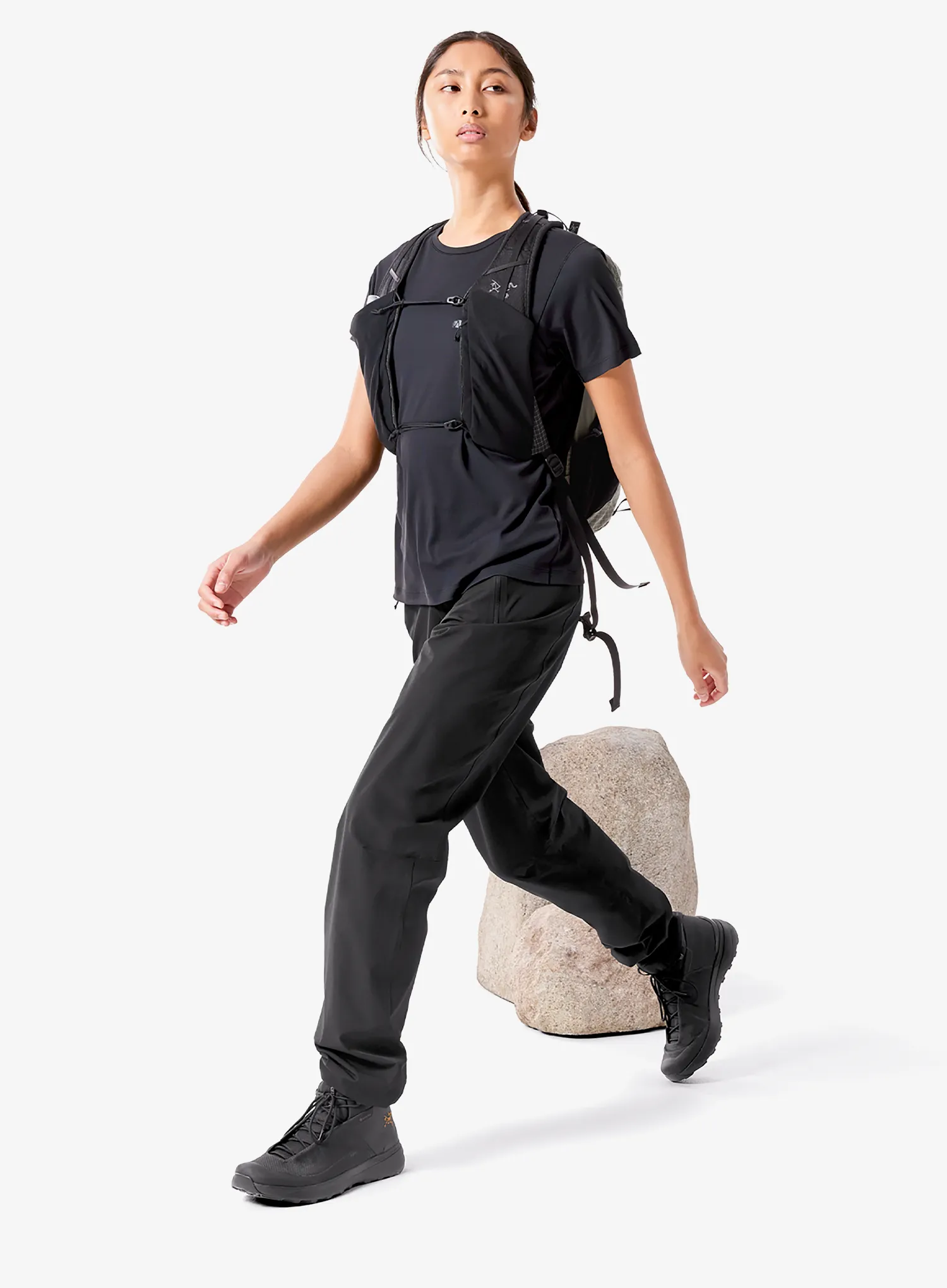 Tričko s potlačou dámske Arcteryx Sunna Speed Bird Crew SS - black